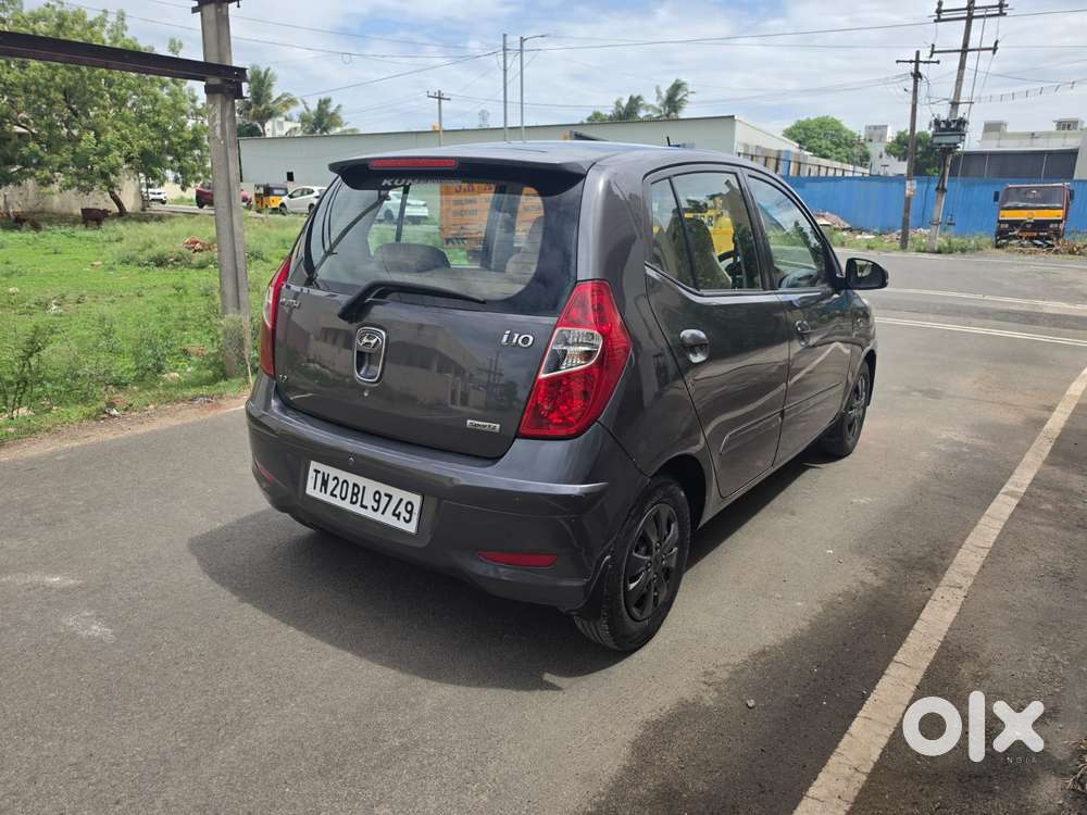 Hyundai I10 Sportz, 2012, Petrol