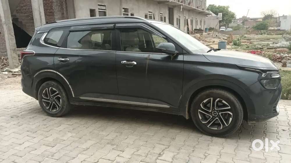 Kia Carens 2022 Diesel 110000 Km Driven