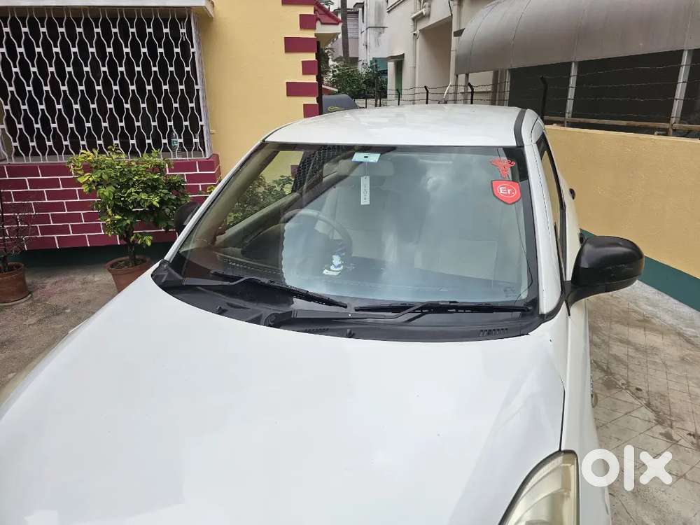 Doctor's Car For Sale Maruti Suzuki Dzire 2012