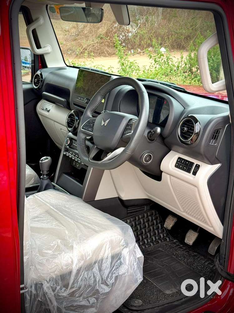 Mahindra Thar Roxx Mx5 Diesel Mt 2wd, 2025, Diesel