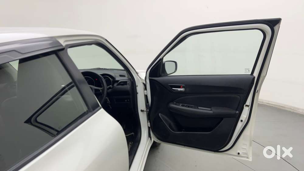 Maruti Suzuki Swift Amt Vvt Vxi, 2022, Petrol
