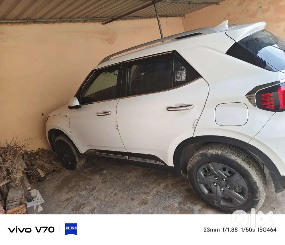 Hyundai Venue S Plus Petrol Manual 2024