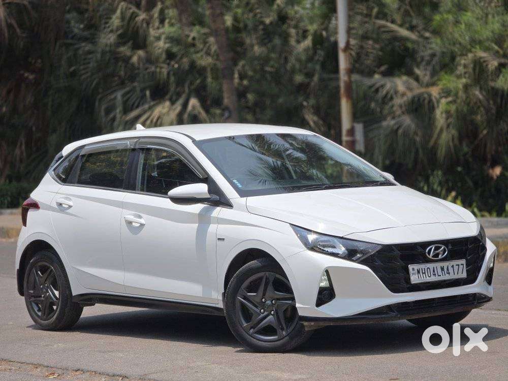 Hyundai I20 Sportz 1.2 Ivt, 2023, Petrol