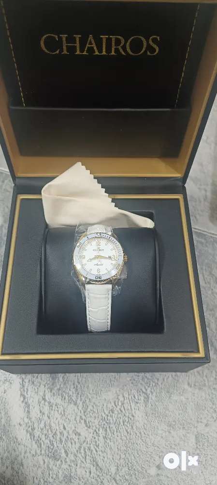 Chairos ladies watch clearance price