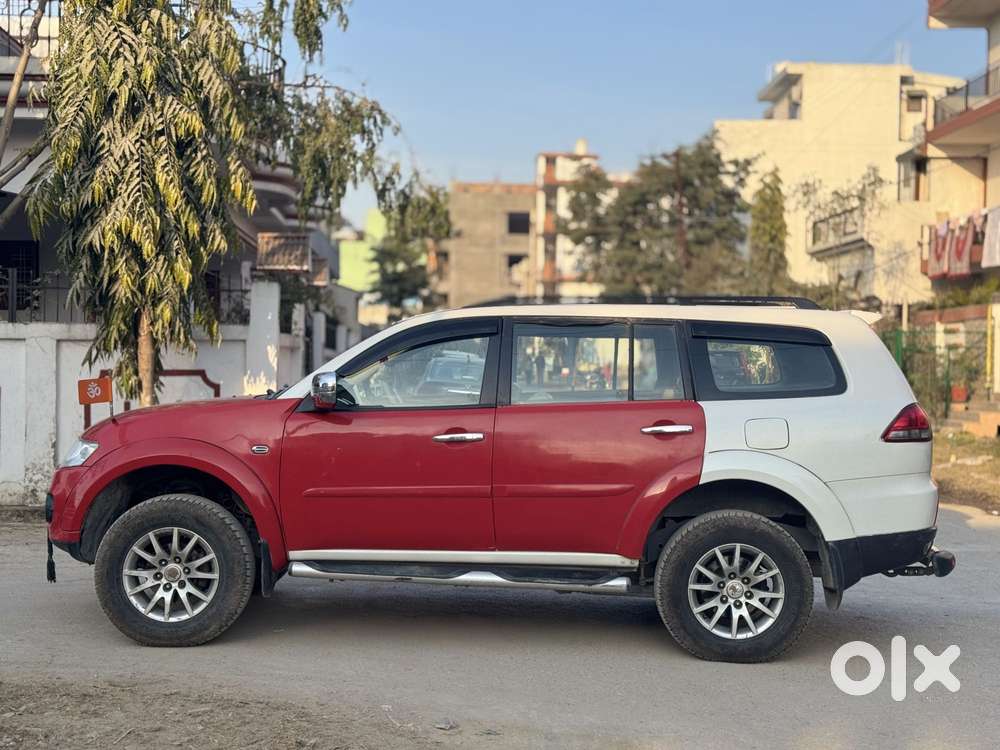 Mitsubishi Pajero Sport Limited Edition, 2015, Diesel