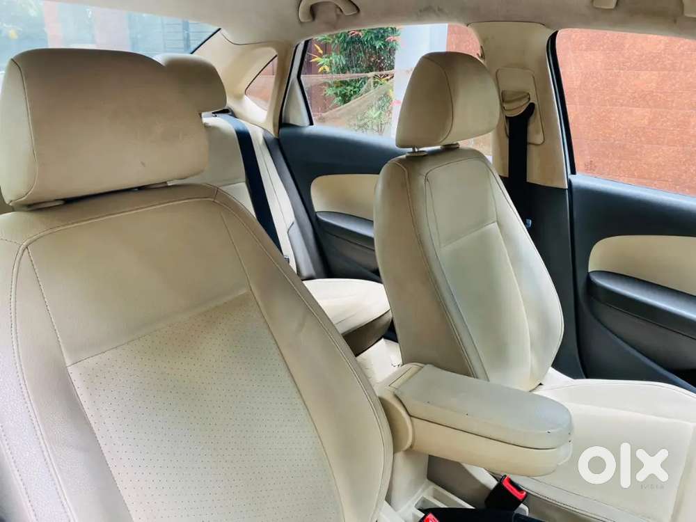 Volkswagen Vento 2013 Diesel 155000 Km Driven Tdi Highline
