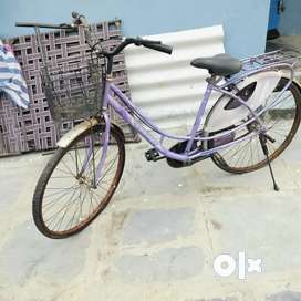 Lady 2025 cycle olx