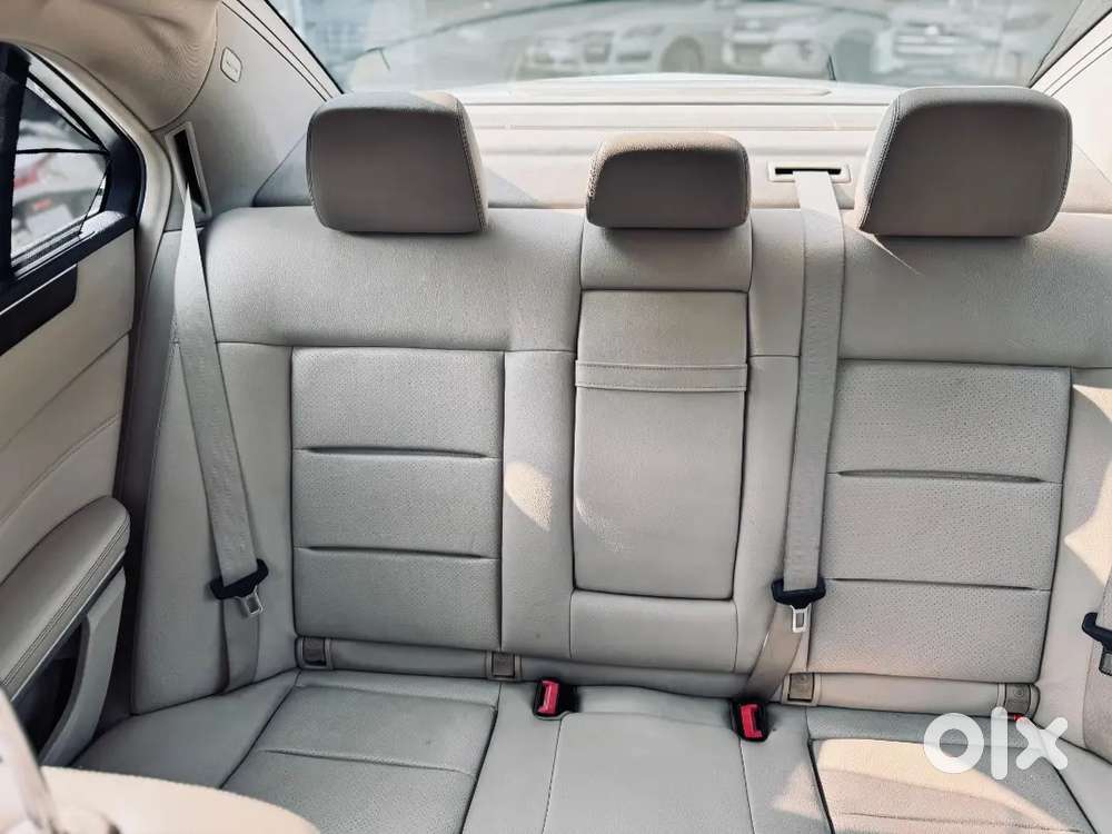 Mercedes-benz E-class 2015