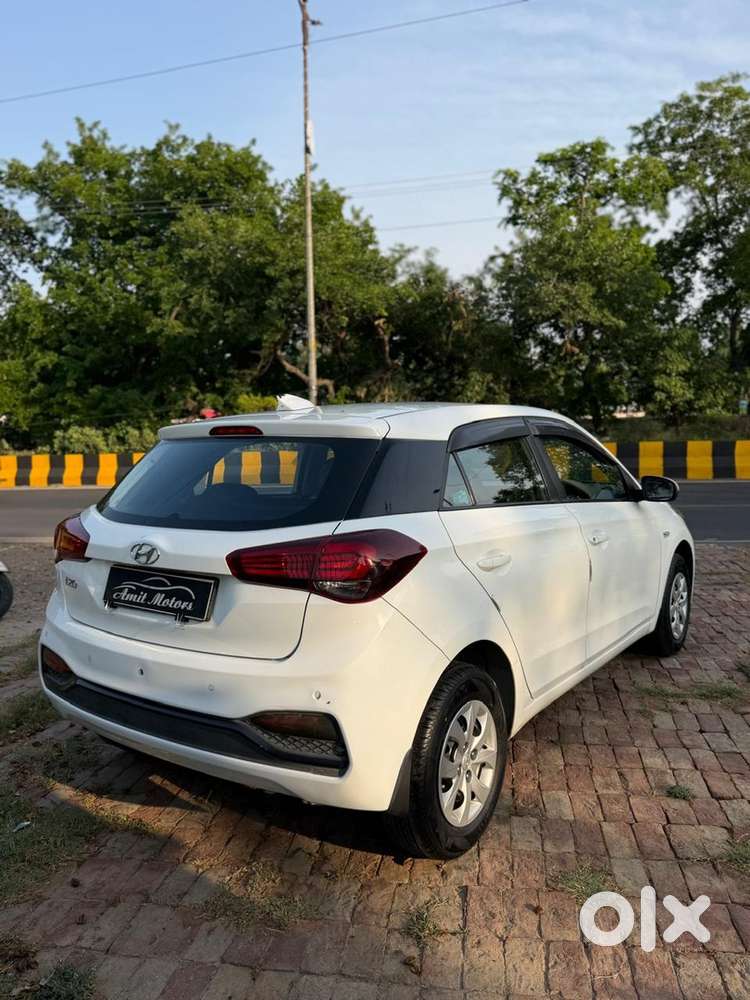 2019 I20 Magna + Vtvt Up11( Saharanpur) Registerd 1st Owner 25,000 Km