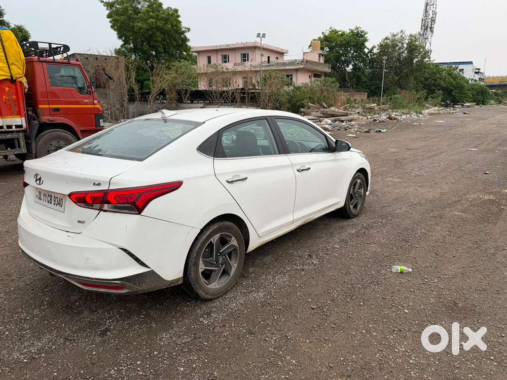 Hyundai Verna Petrol 2019