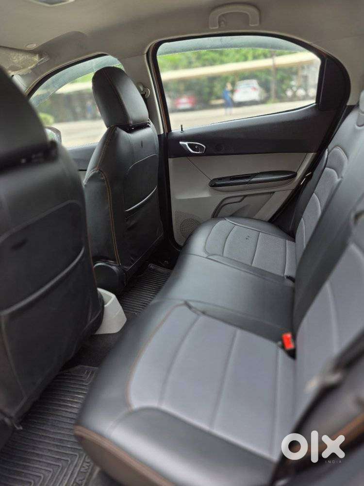 Tata Tiago 1.2 Revotron Xza, 2018, Petrol