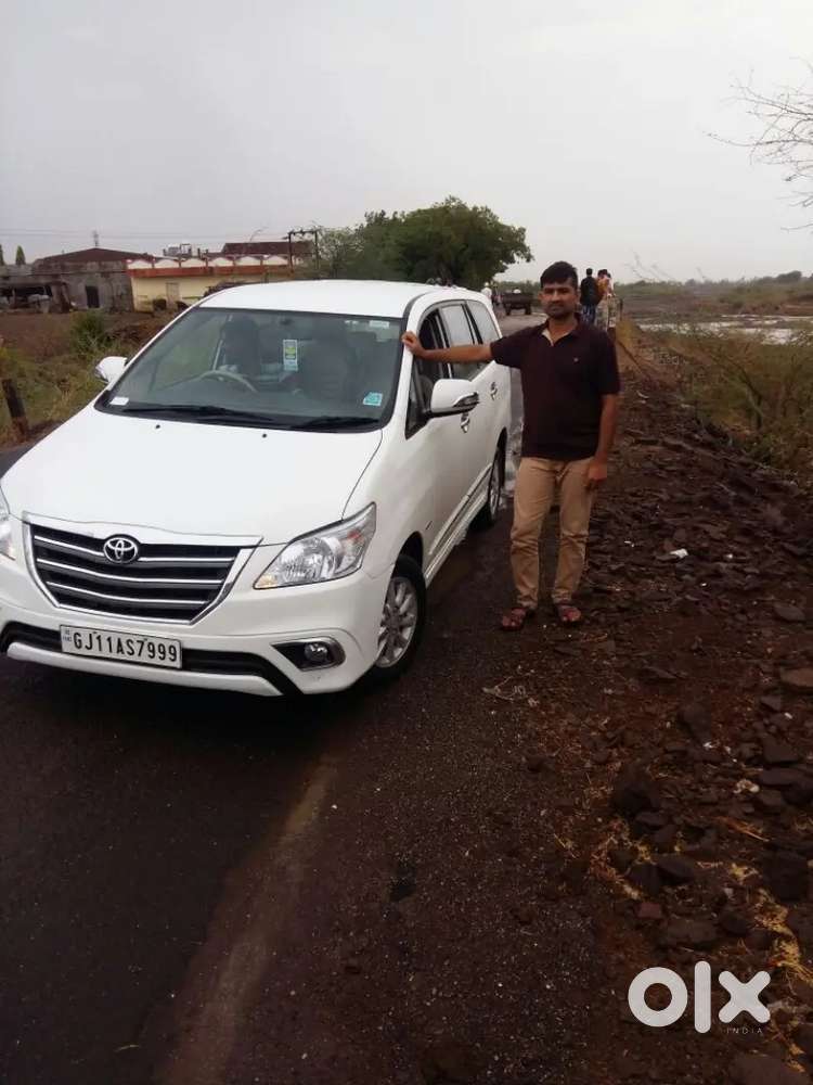 Toyota Innova Vx Diesel 2015
