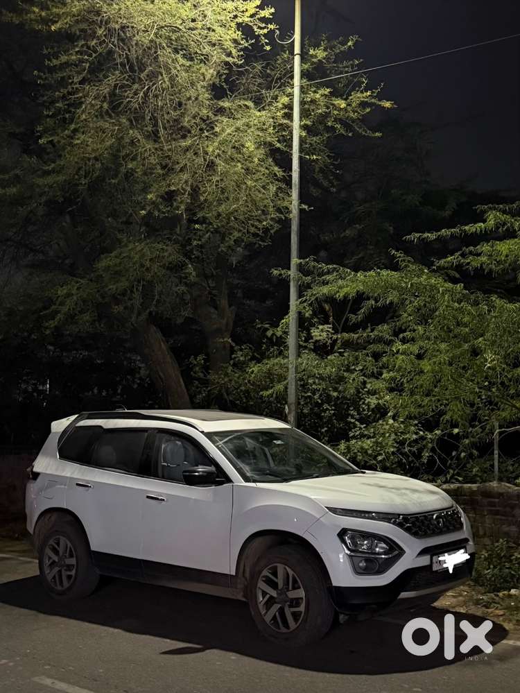 Tata Safari 2021