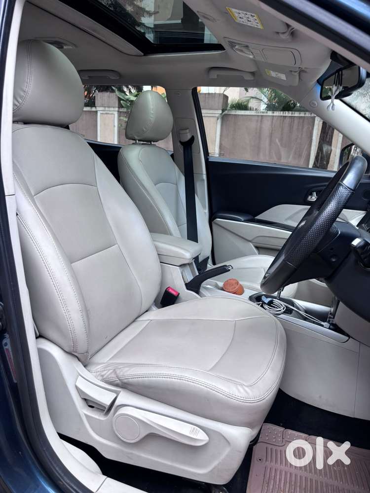 Mahindra Xuv300 W8 Option Diesel, 2022, Diesel