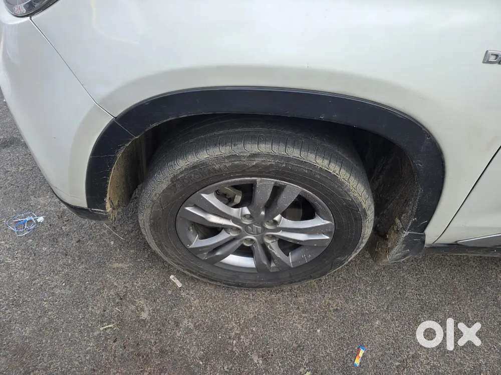 Maruti Suzuki Brezza Zdi 2016
