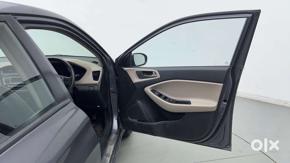 Hyundai Elite I20 [ ] 1.2 Sportz, 2015, Petrol