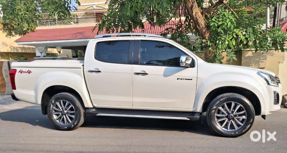 Isuzu D-max V-cross Z 4x4 Mt, 2024, Diesel
