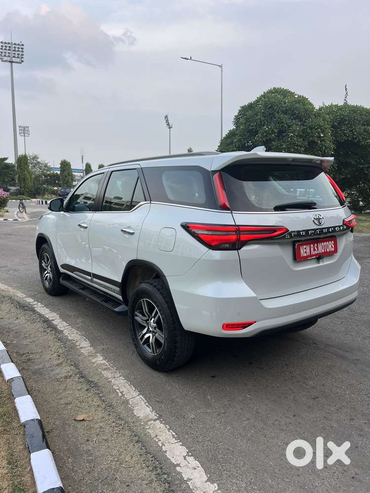 Toyota Fortuner 4x2 At 2.8 Diesel, 2024, Diesel