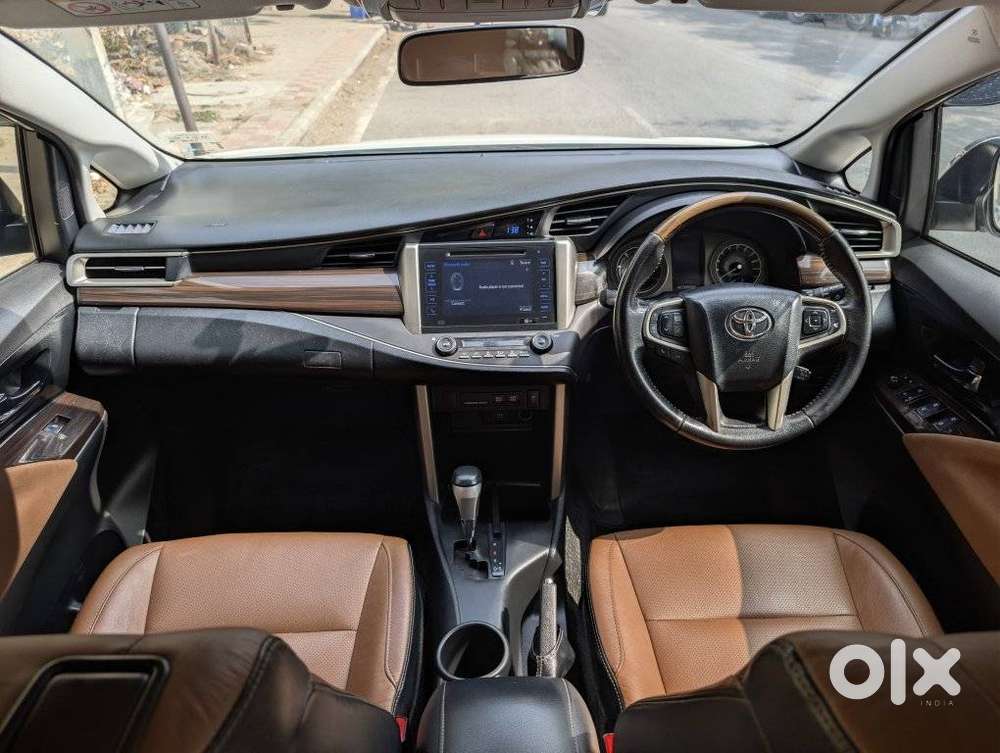 Toyota Innova Crysta 2.8z Automatic, 2019, Diesel