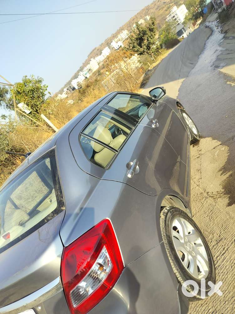 Maruti Suzuki Swift Dzire Vxi 1.2, 2014, Petrol