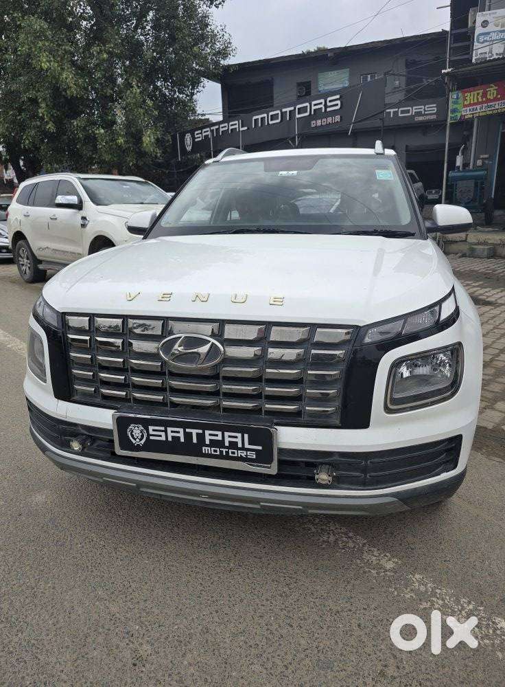 Hyundai Venue S 1.2 Petrol, 2023, Petrol