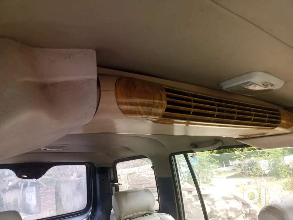 Tavera Lt 7 Seater