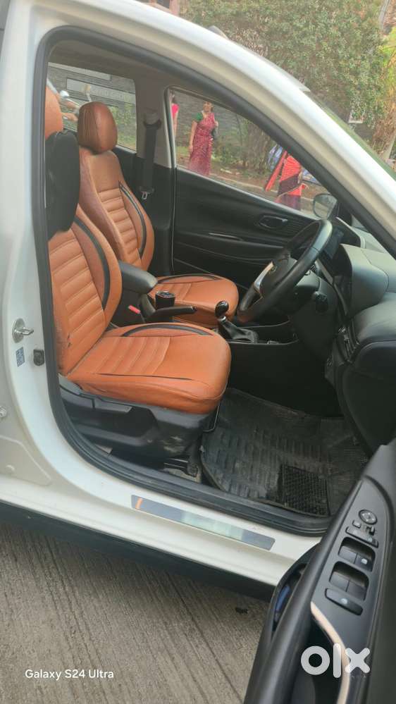 Hyundai I20 Asta (o) 1.2 Mt, 2021, Petrol