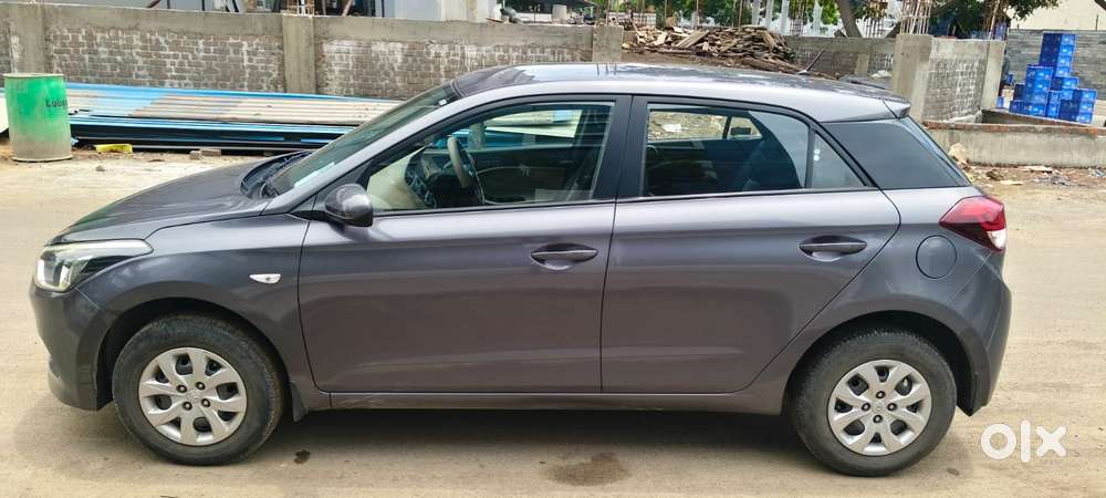 Hyundai I20 Sportz 1.2 Bs-iv, 2017, Petrol