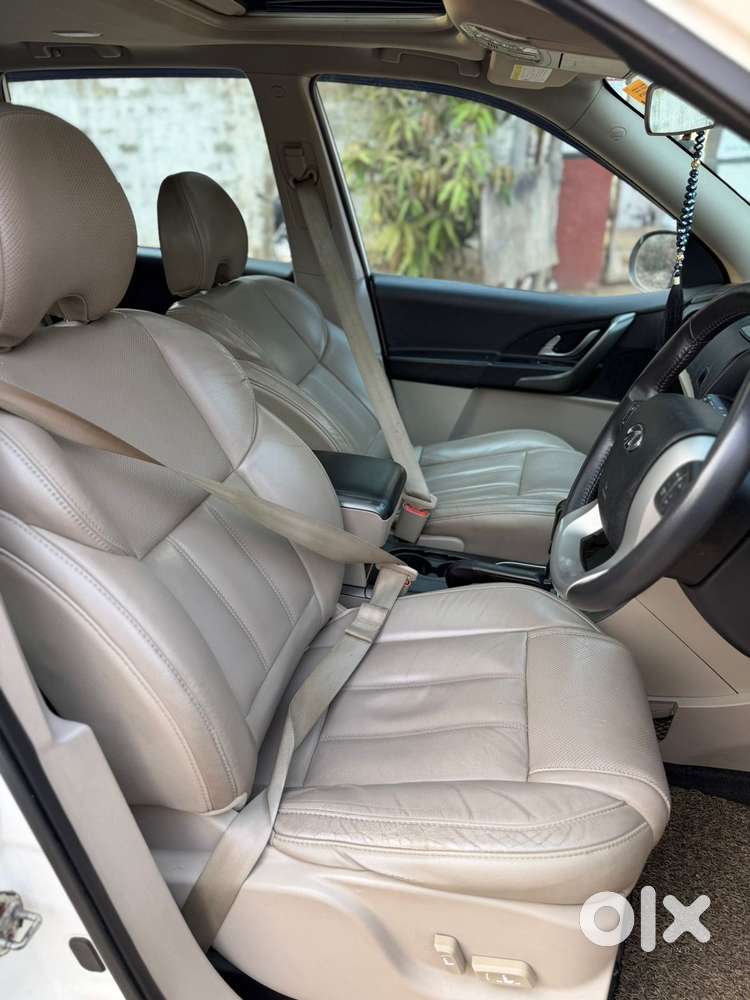 Mahindra Xuv500 2.2 W10, 2017, Diesel