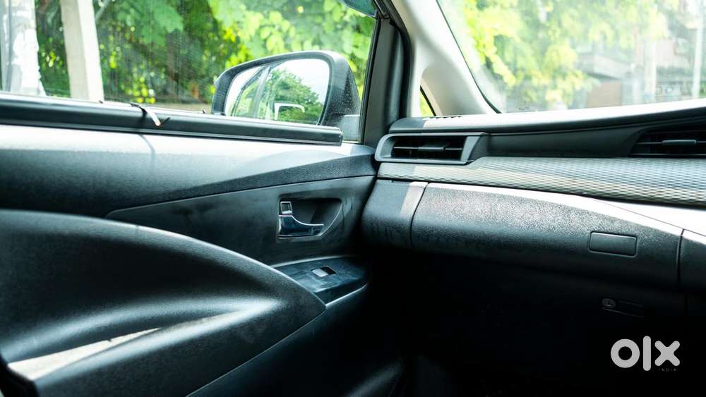 Toyota Innova Crysta 2.8 Gx At, 2022, Petrol