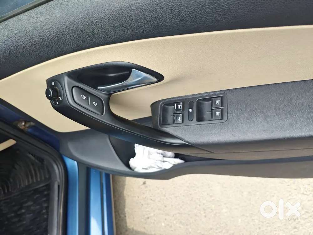 Volkswagen Ameo 2017 Petrol 52000 Km Driven