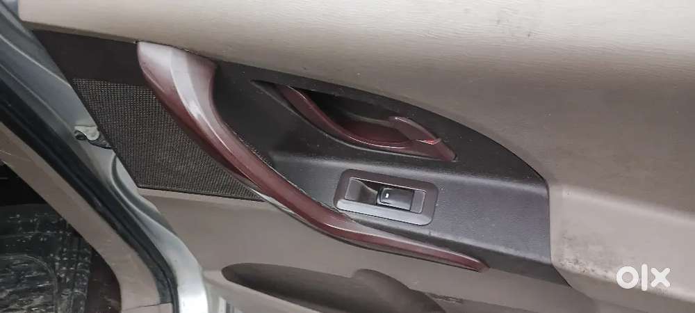 Mahindra Xuv500 Diesel 2014