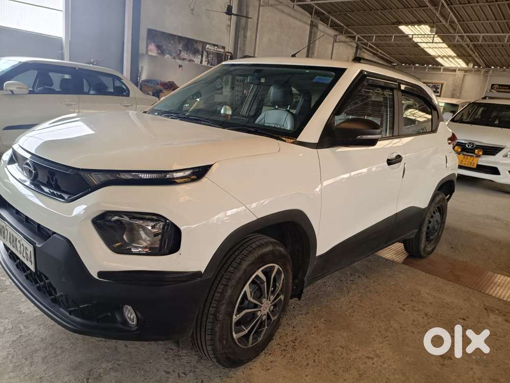 Tata Punch Pure, 2022, Petrol