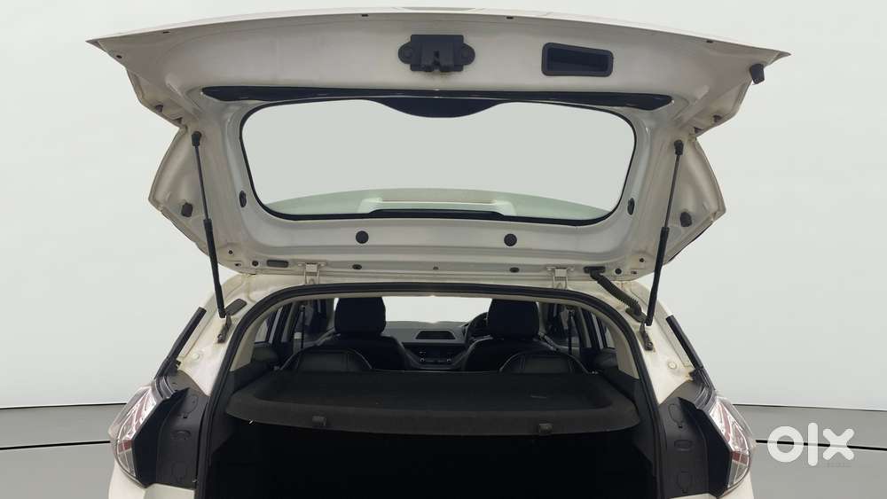 Tata Nexon 1.2 Revotron Xm (s), 2023, Diesel