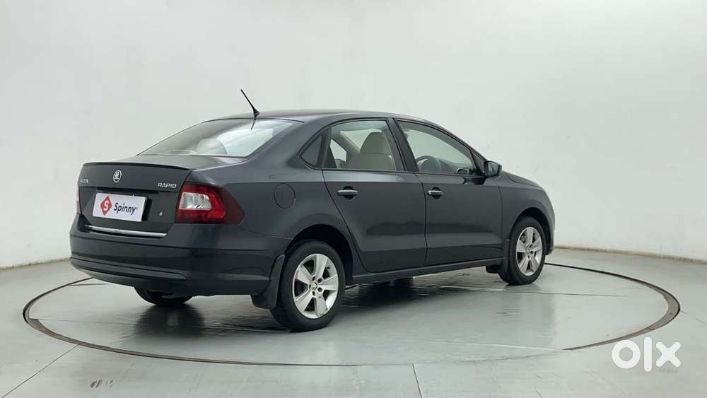 Skoda Rapid 1.6 Mpi At Style, 2017, Petrol