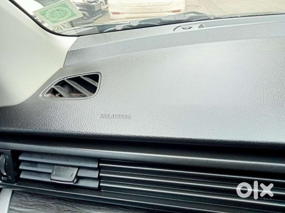 Maruti Suzuki Xl6 1.5 Zeta At, 2024, Petrol
