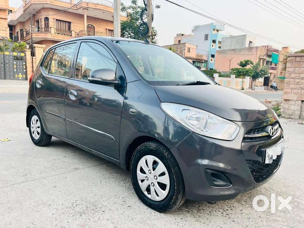 Hyundai Petrol +cng Showroom Condition
