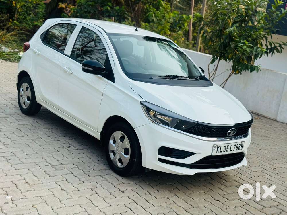 Tata Tiago 1.2 Revotron Xt (o), 2022, Petrol