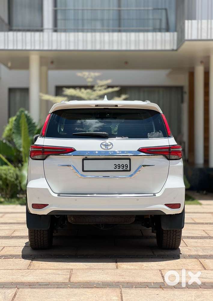 Toyota Fortuner 4x2 At 2.8 Diesel, 2022, Diesel