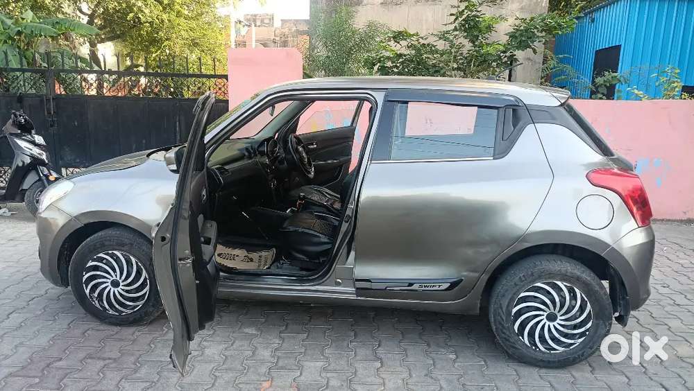 Maruti Suzuki Swift Vxi 2020