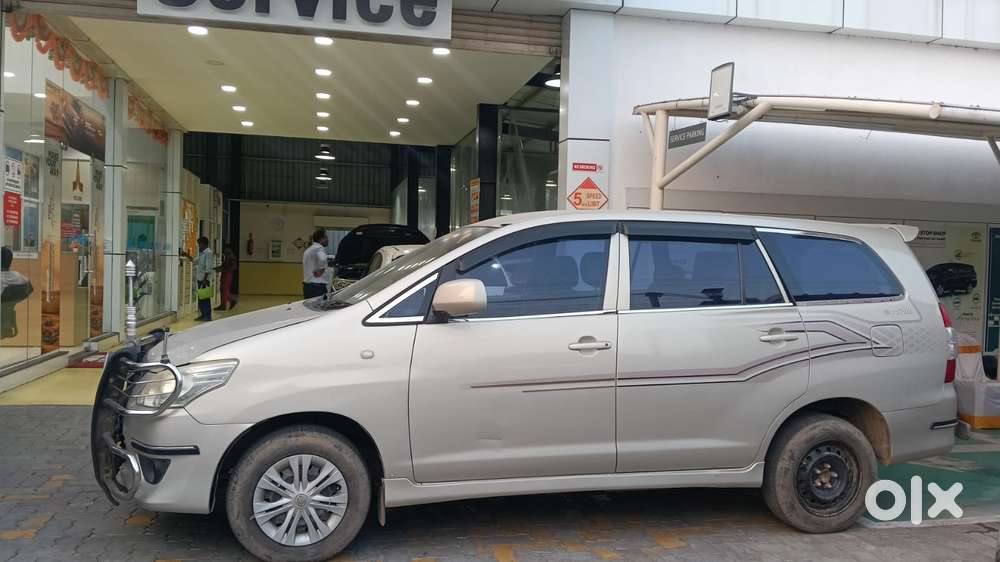 Toyota Innova 2.5 G (diesel) 8 Seater, 2008, Diesel
