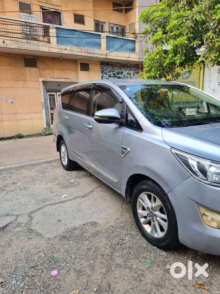 Toyota Innova 2018 Diesel Well Maintained