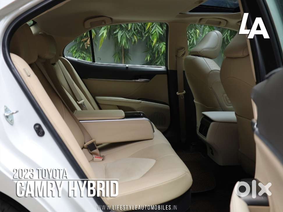 Toyota Camry Hybrid, 2023, Petrol