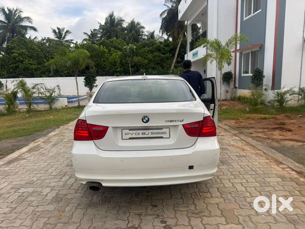 Bmw 3 Series 2011