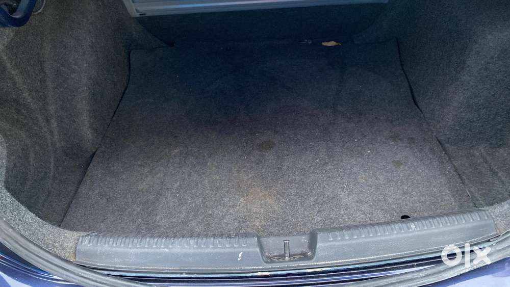 Volkswagen Vento Petrol Highline At, 2015, Petrol