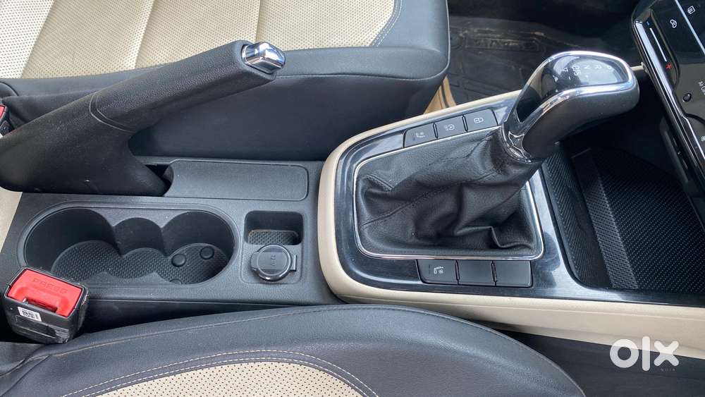 Skoda Slavia 1.5 Tsi Style Dsg, 2023, Petrol