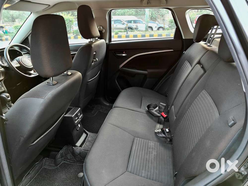 Maruti Suzuki Brezza 1.5 Zxi At Smart Hybrid, 2024, Petrol