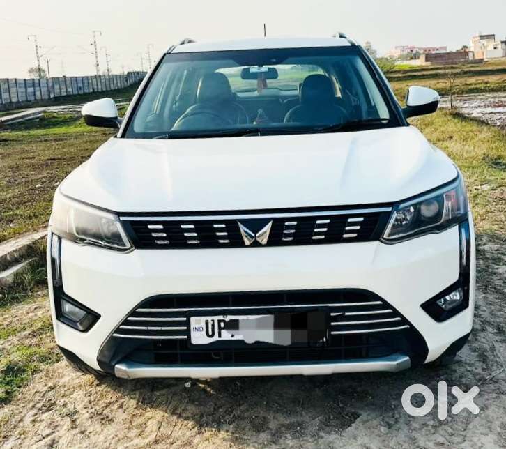 Mahindra Xuv300 W8 Option Diesel, 2023, Diesel