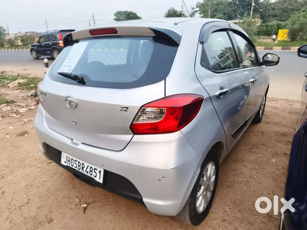 Tata Tiago Xe, 2016, Petrol
