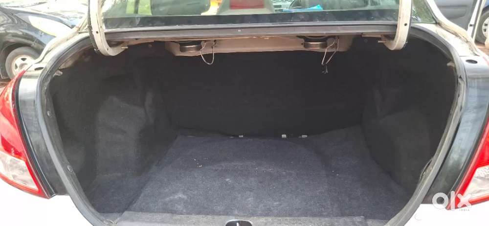 Maruti Suzuki Swift Dzire Vdi, 2014, Diesel